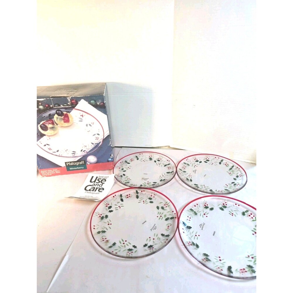 NOB Vintage Set of 4 Pfaltzgraff Winterberry Glass 7¾" Dessert Plates Christmas